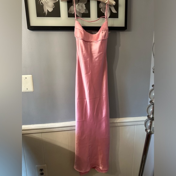 ZARA PINK SATIN EFFECY CUT OUT DRESS - VIRAL TIKTOK - Picture 8 of 14